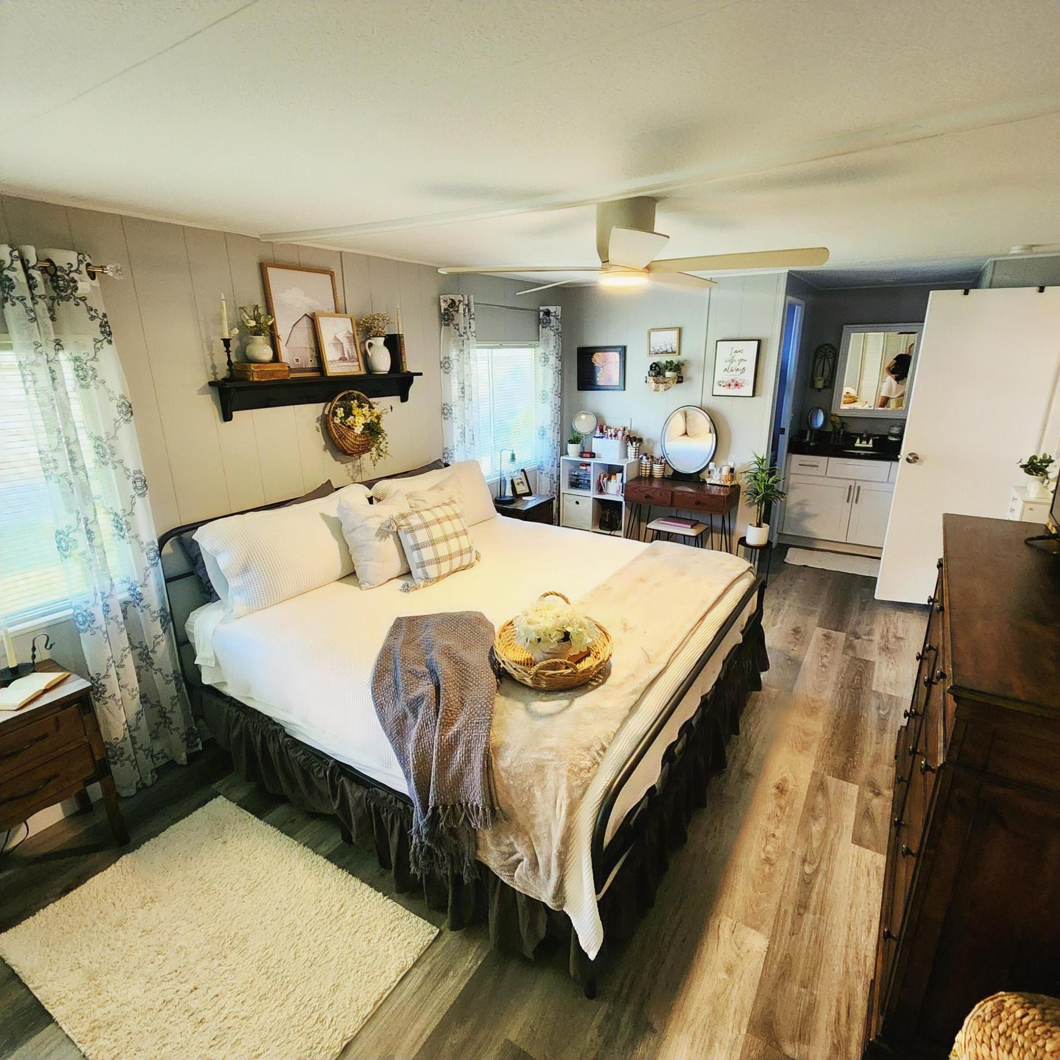 Spanish Lakes Golf Village - Residential