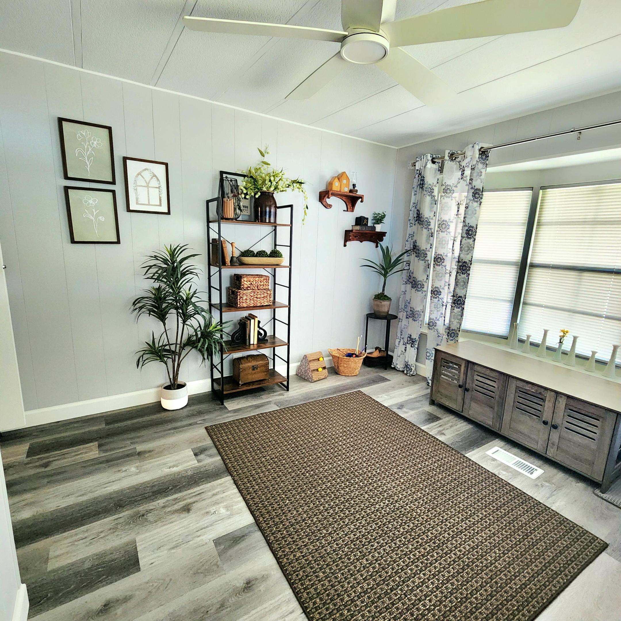 Spanish Lakes Golf Village - Residential