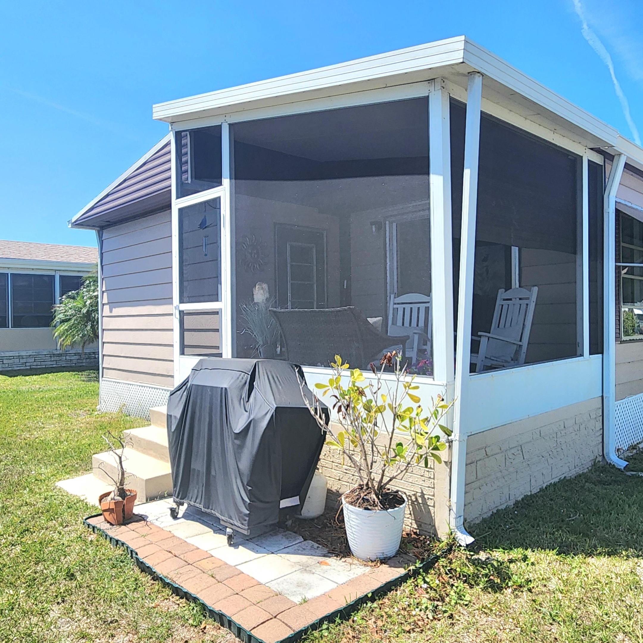 Spanish Lakes Golf Village - Residential