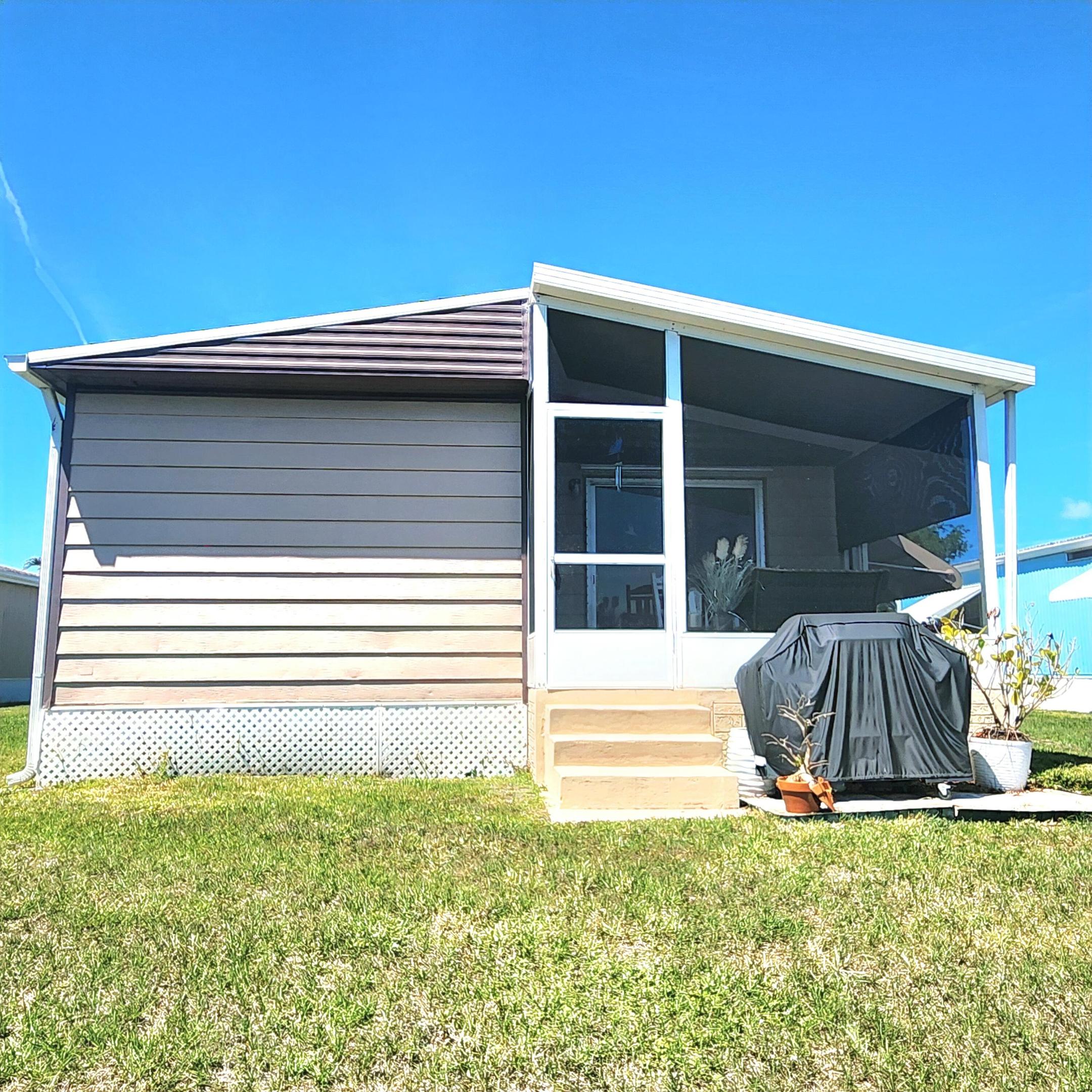 Spanish Lakes Golf Village - Residential