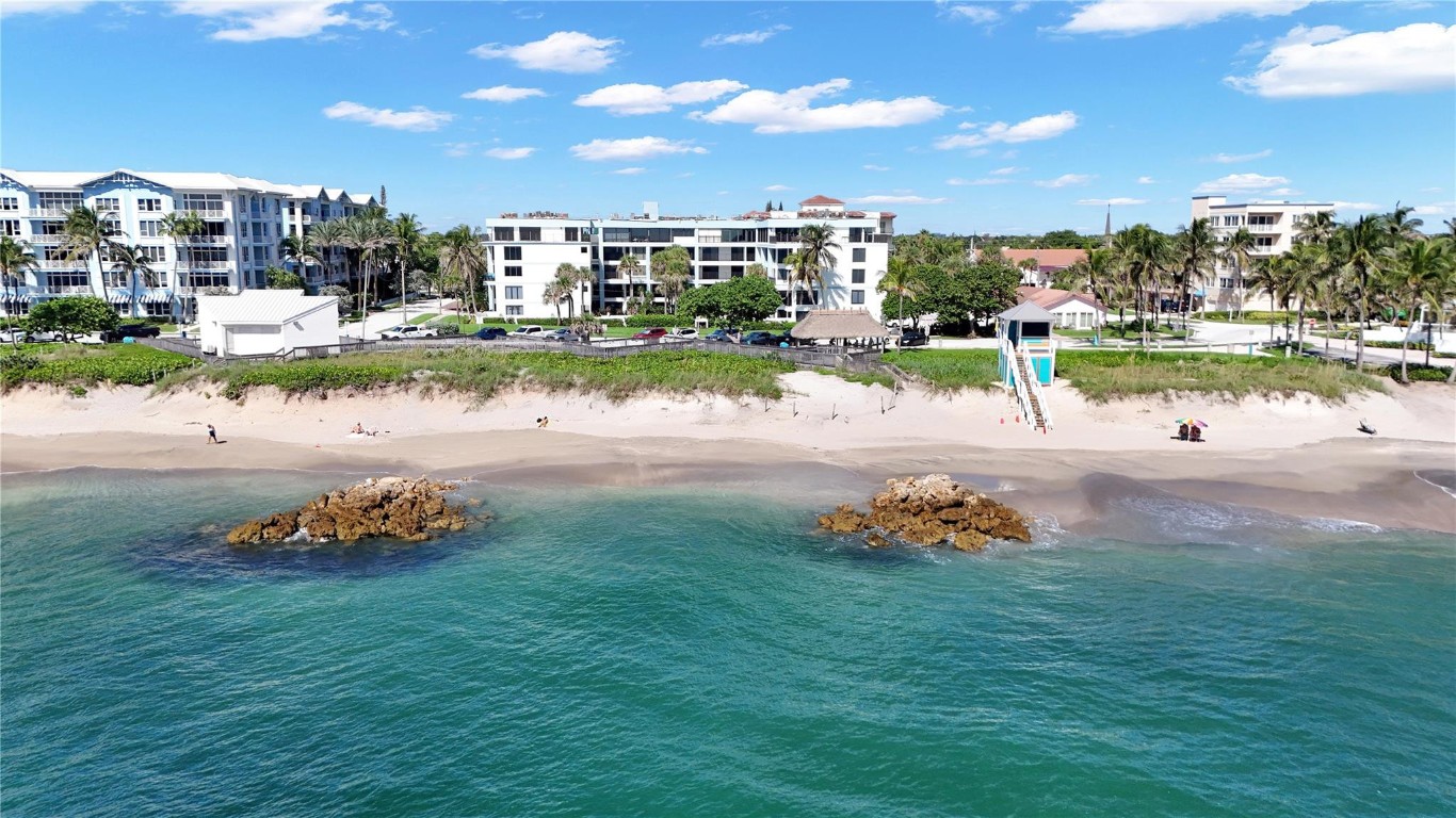 ISLAND POINT CONDO - Residential