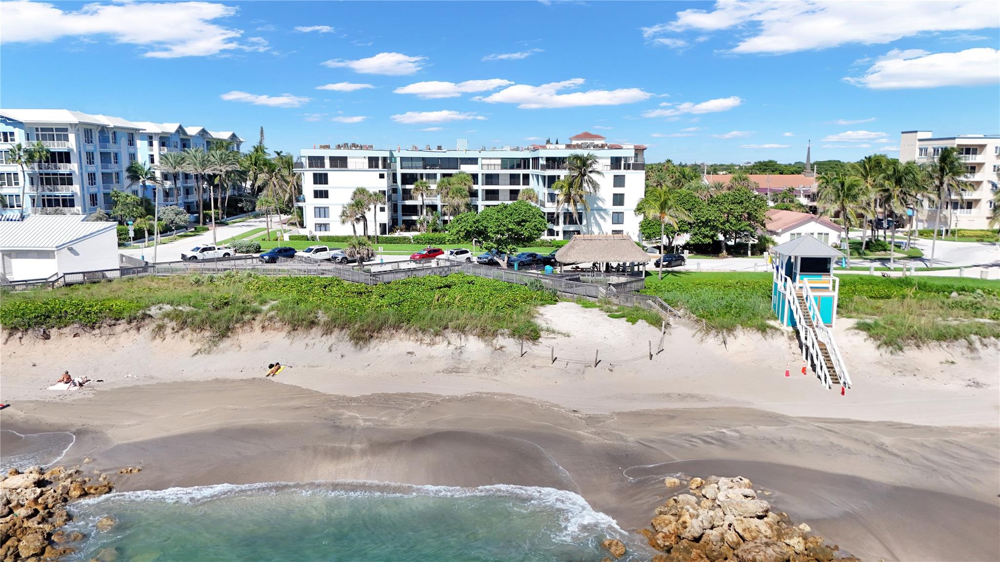 ISLAND POINT CONDO - Residential