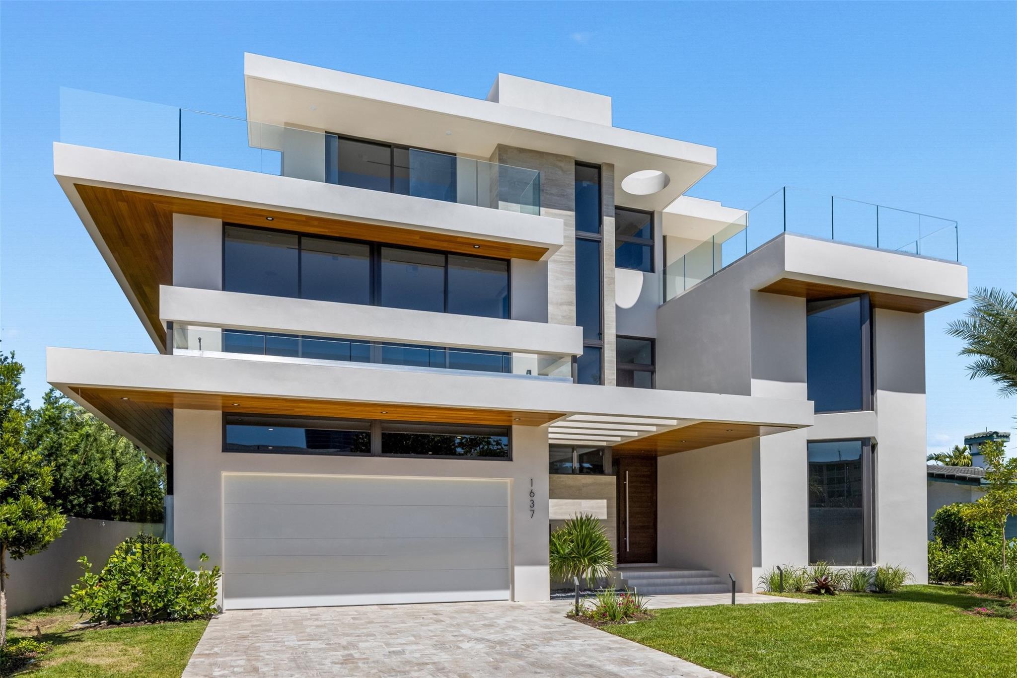 Lauderdale Harbors - Residential