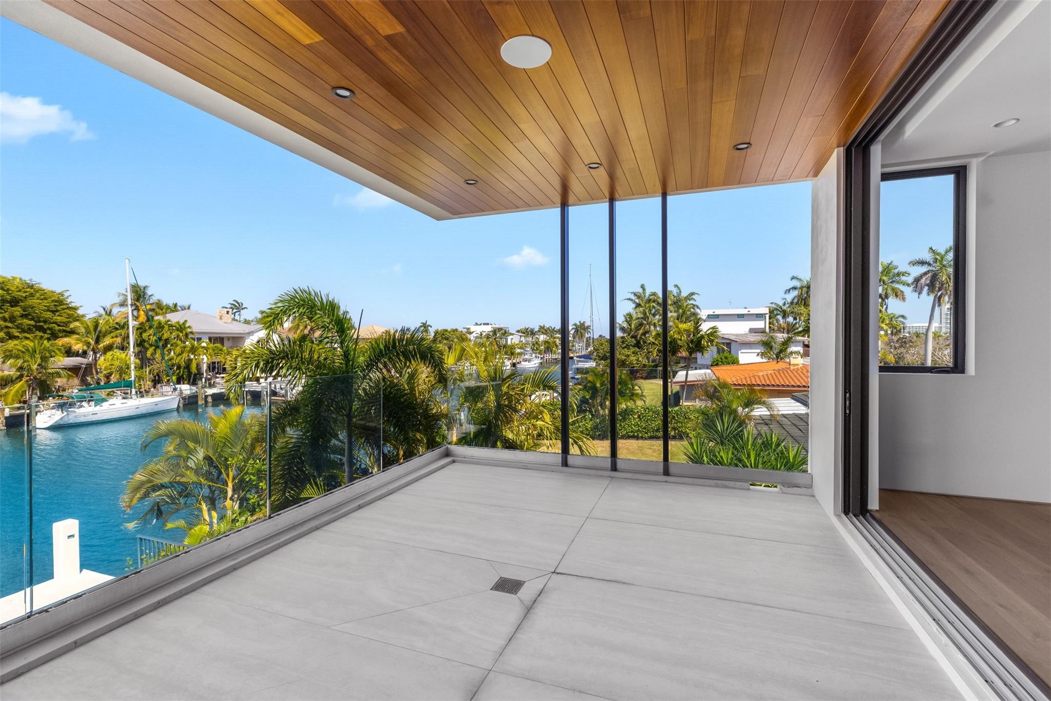 Lauderdale Harbors - Residential