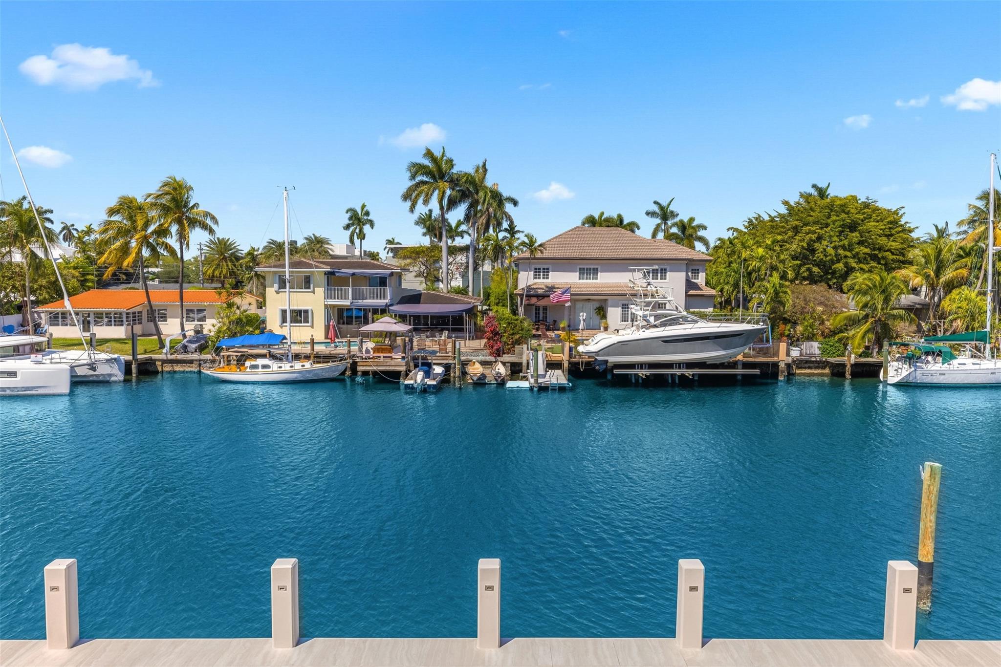 Lauderdale Harbors - Residential
