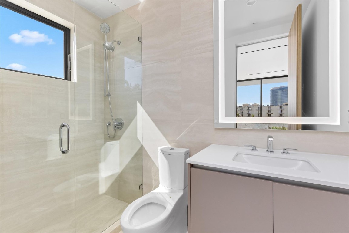 Lauderdale Harbors - Residential