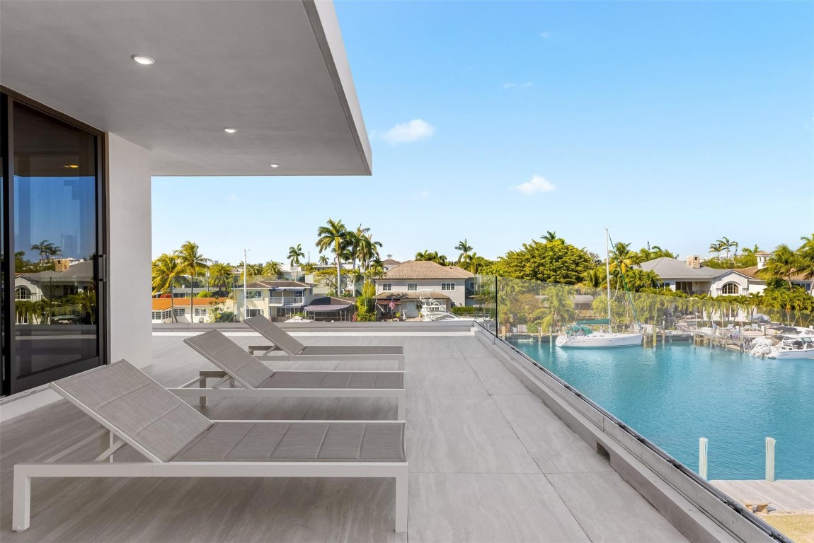 Lauderdale Harbors - Residential