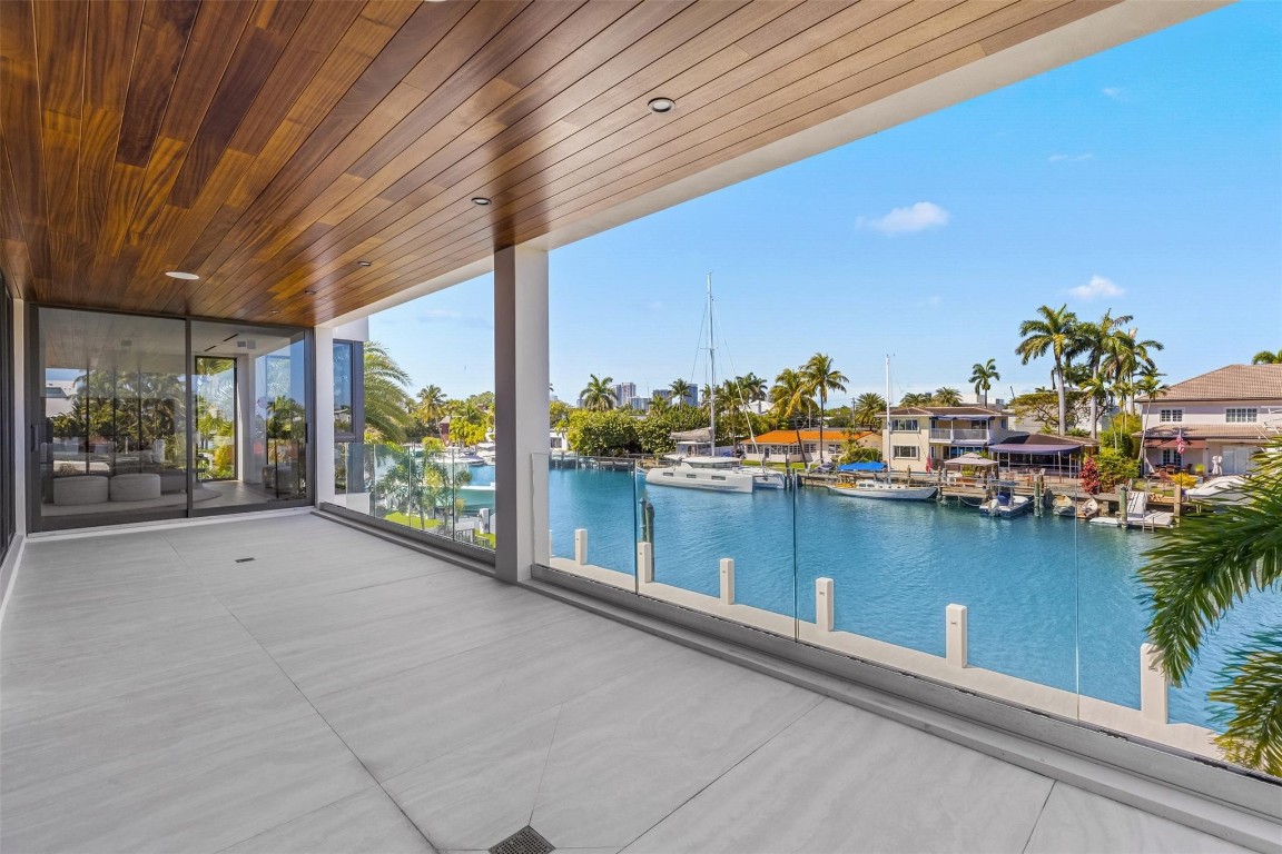 Lauderdale Harbors - Residential