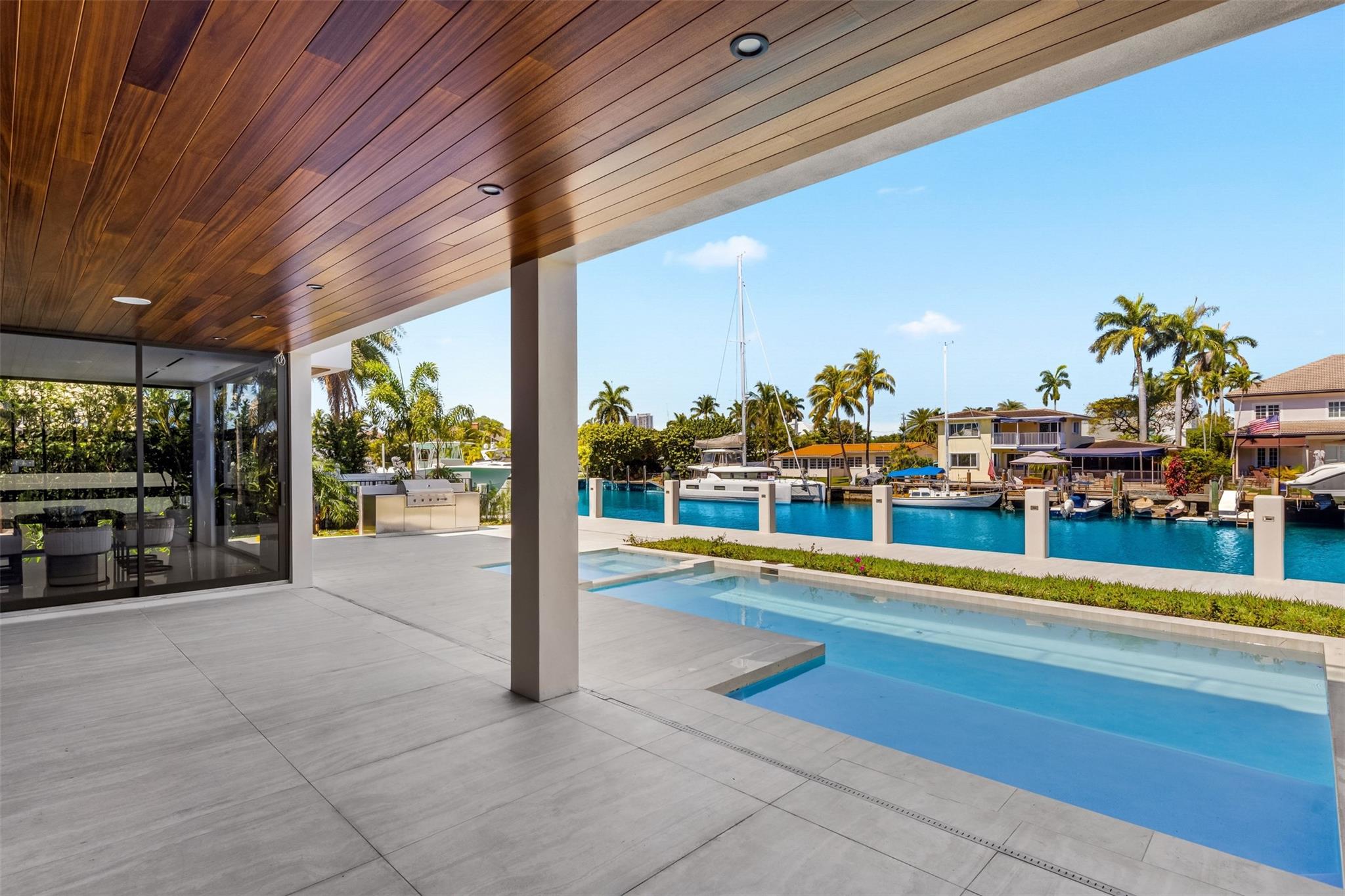 Lauderdale Harbors - Residential