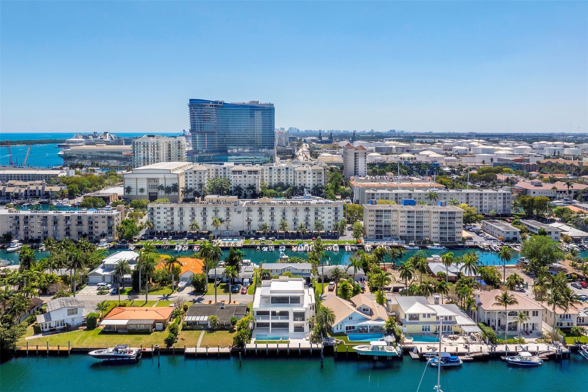 Lauderdale Harbors - Residential