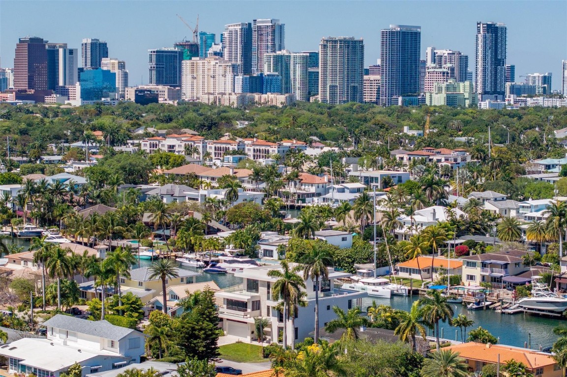 Lauderdale Harbors - Residential
