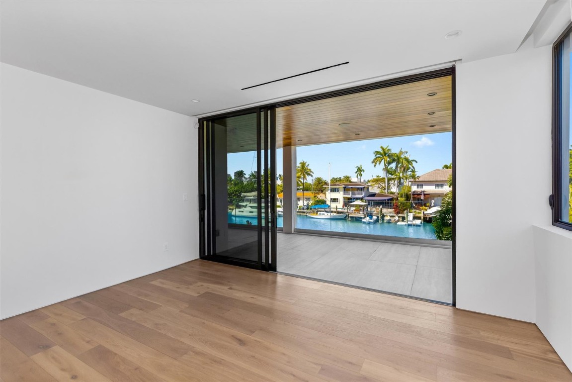 Lauderdale Harbors - Residential