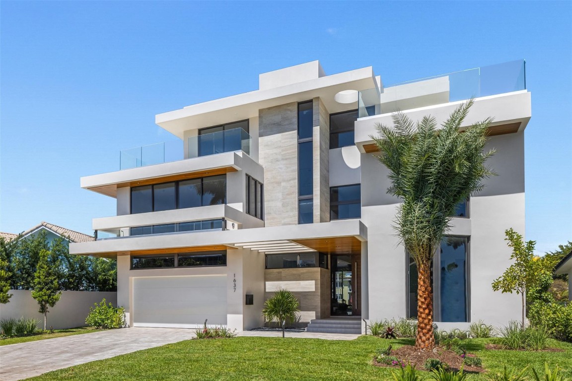 Lauderdale Harbors - Residential