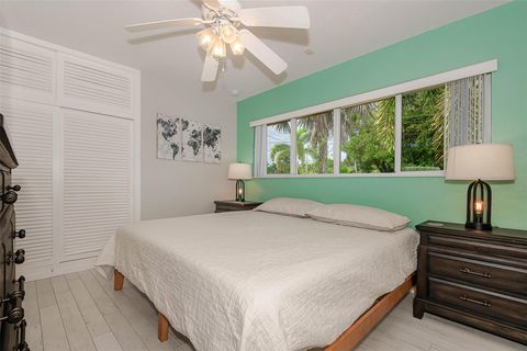 A home in Wilton Manors