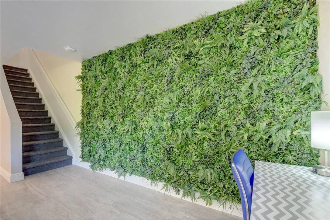 FAVALE ESTATES - Residential Lease