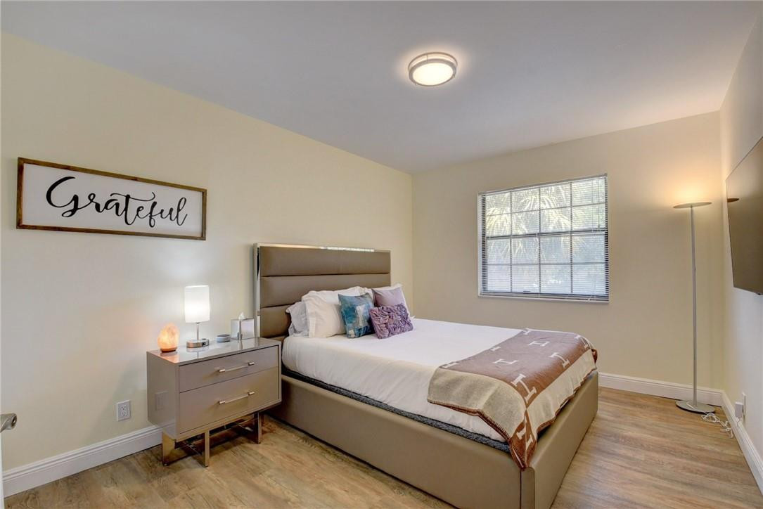 FAVALE ESTATES - Residential Lease