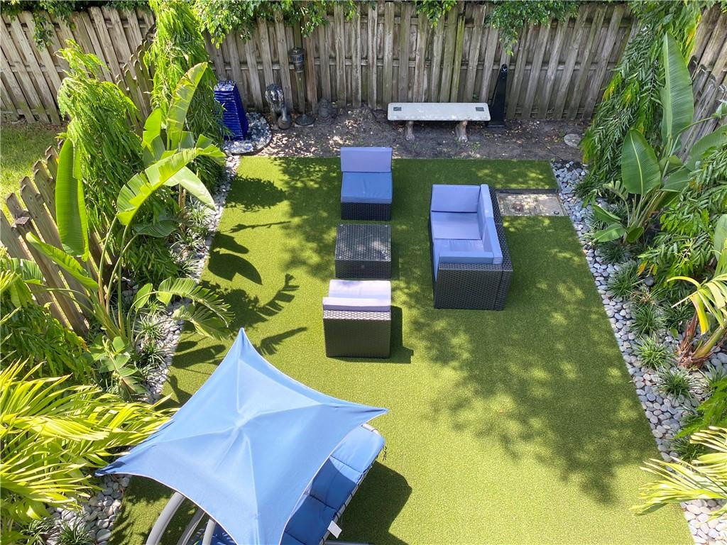 FAVALE ESTATES - Residential Lease