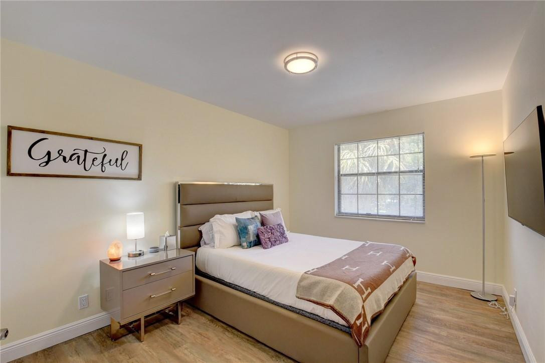 FAVALE ESTATES - Residential Lease