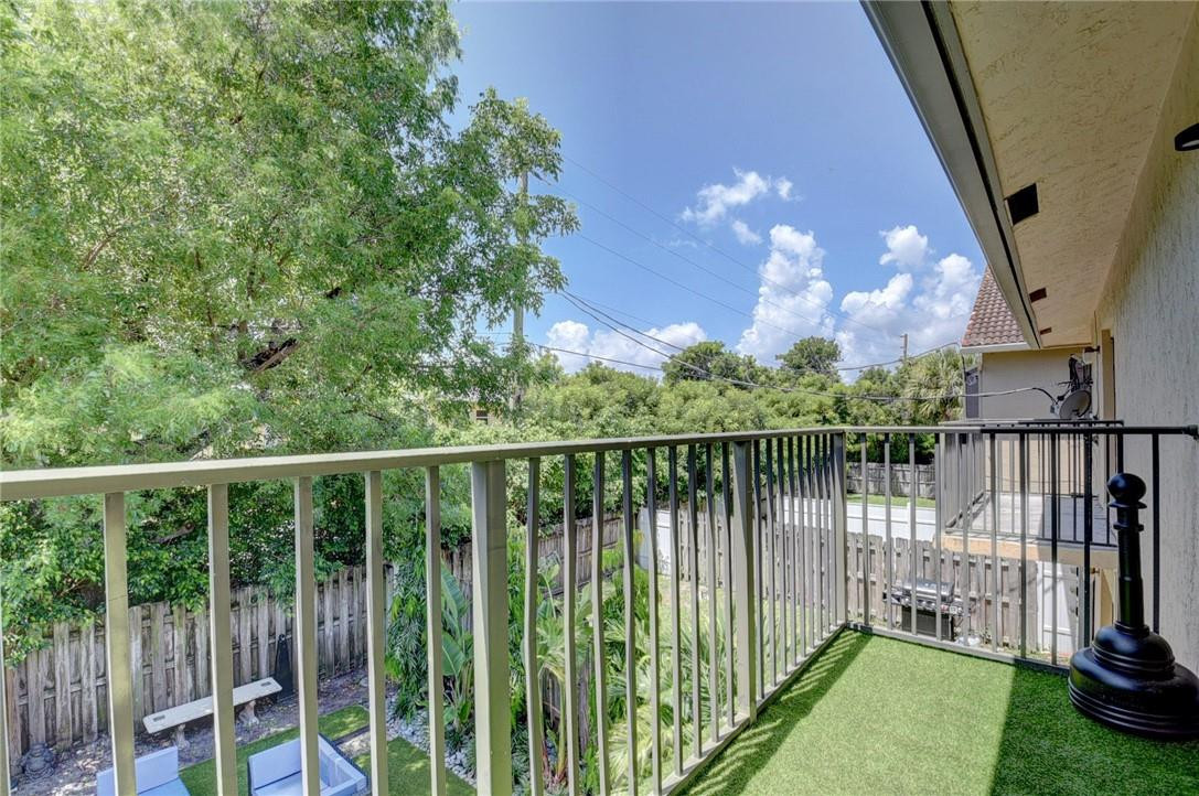 FAVALE ESTATES - Residential Lease