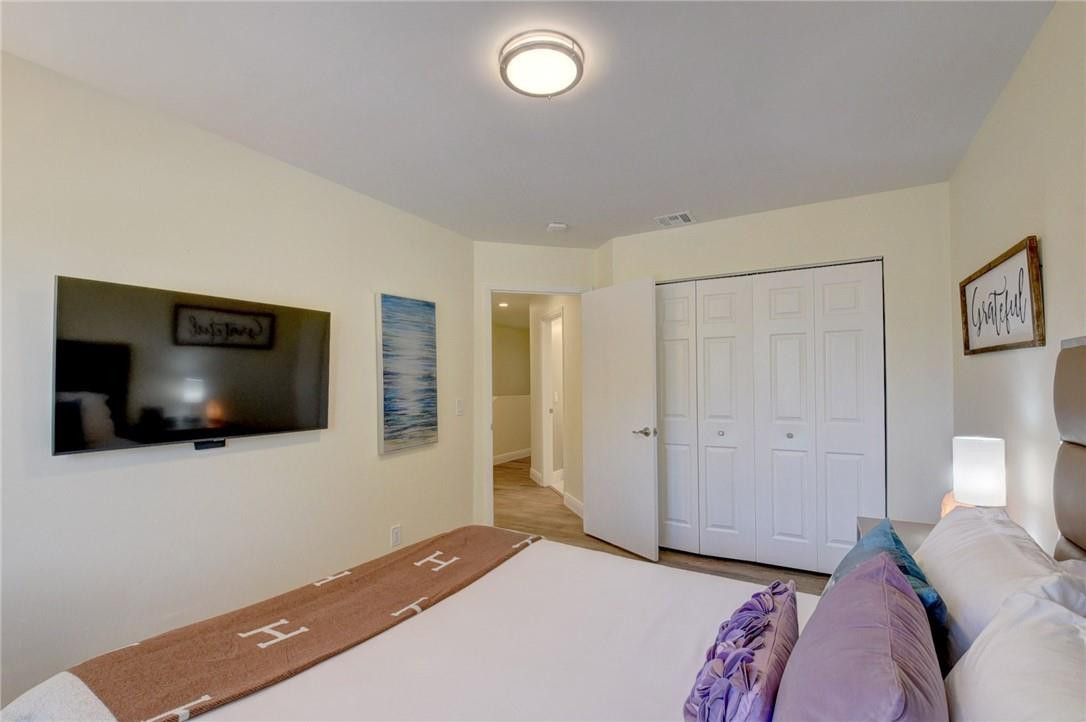 FAVALE ESTATES - Residential Lease