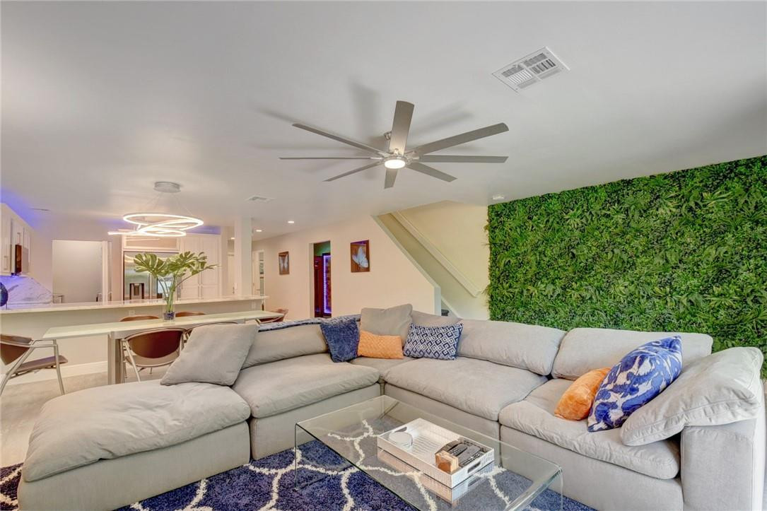 FAVALE ESTATES - Residential Lease