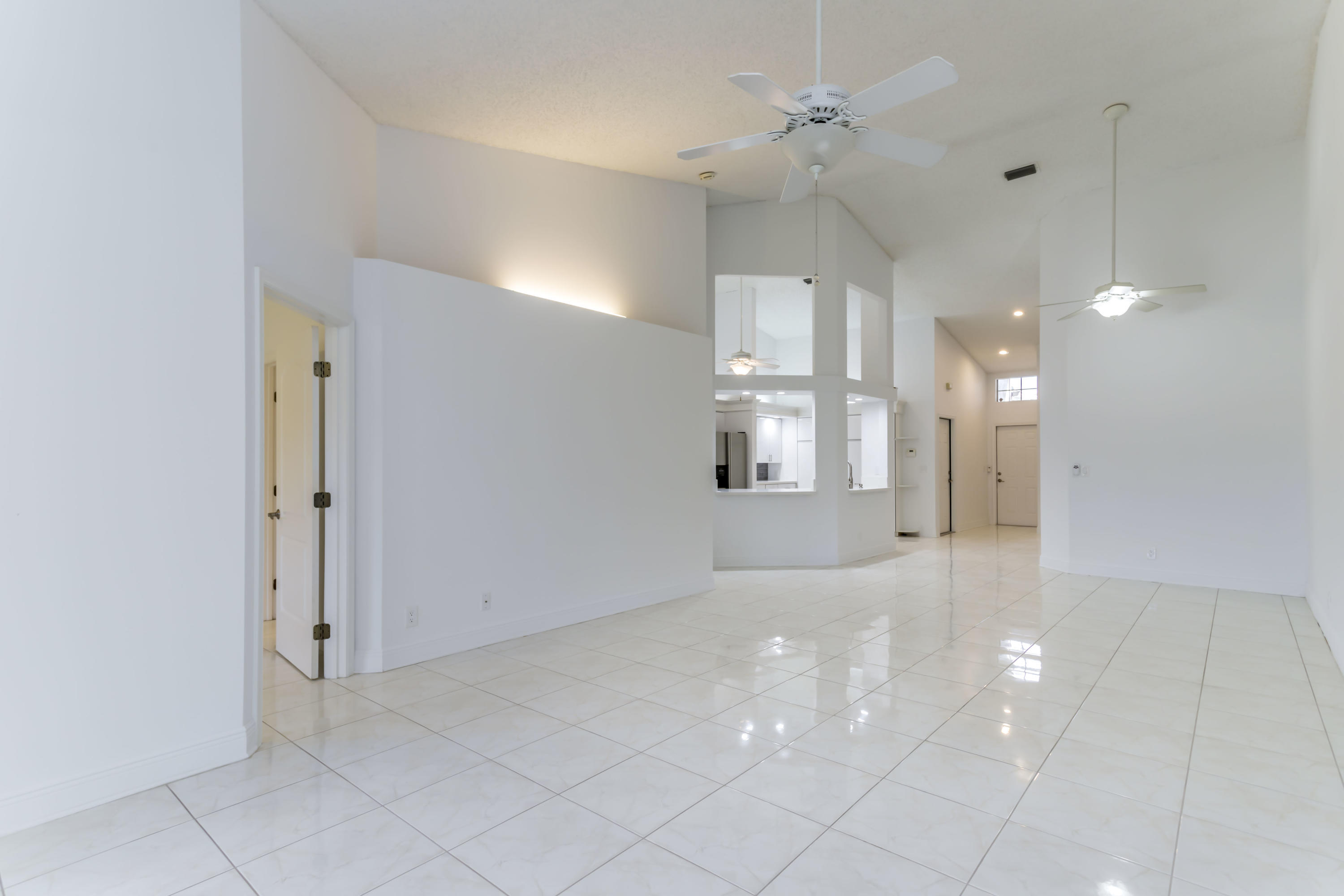BOCA GARDENS 4 - Residential