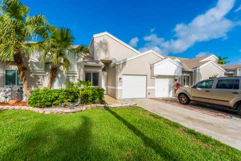 Tiny photo for 9130 Vineland Court #C, Boca Raton, FL 33496 (MLS # B26025944)