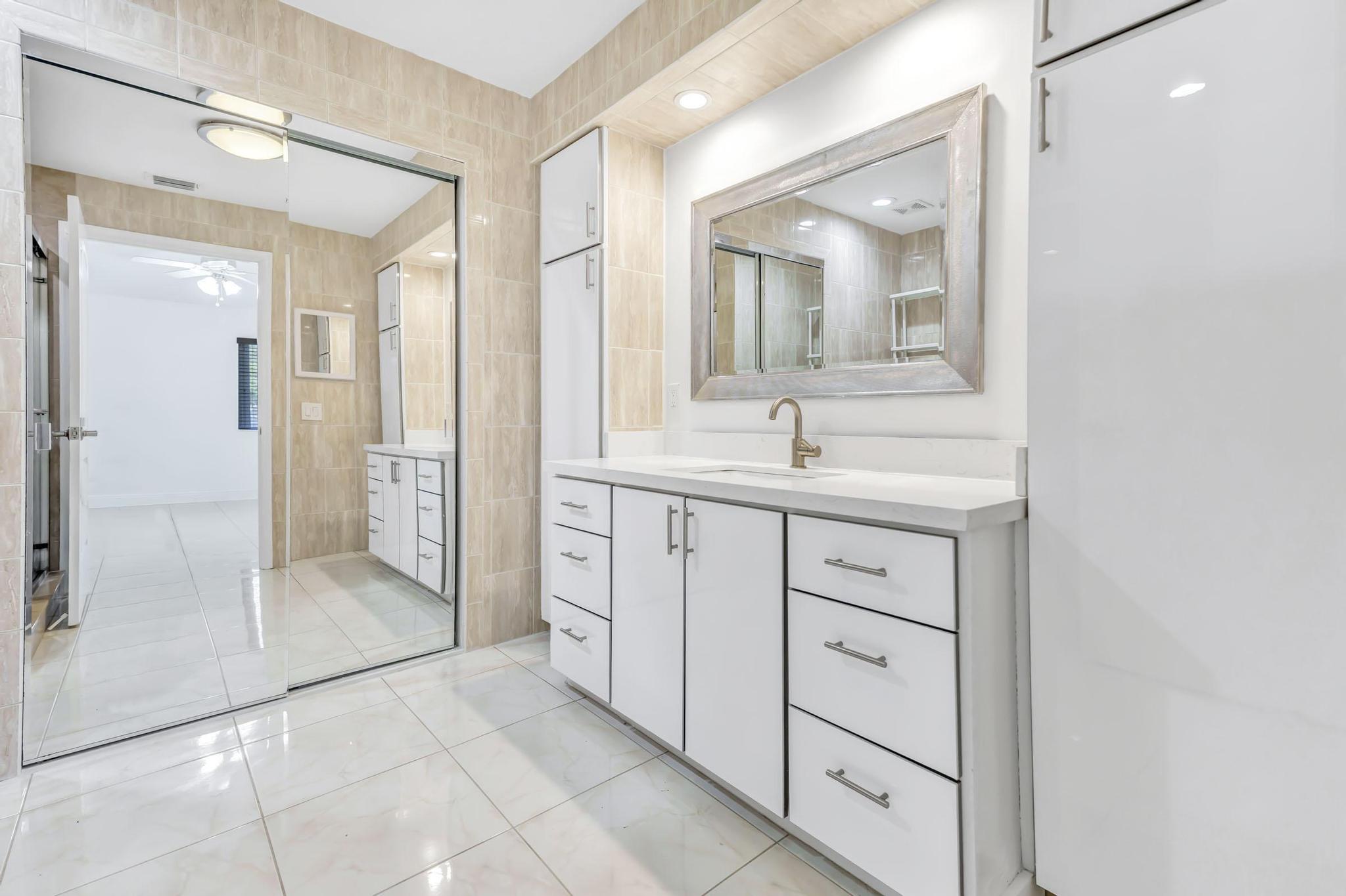BOCA GARDENS 4 - Residential