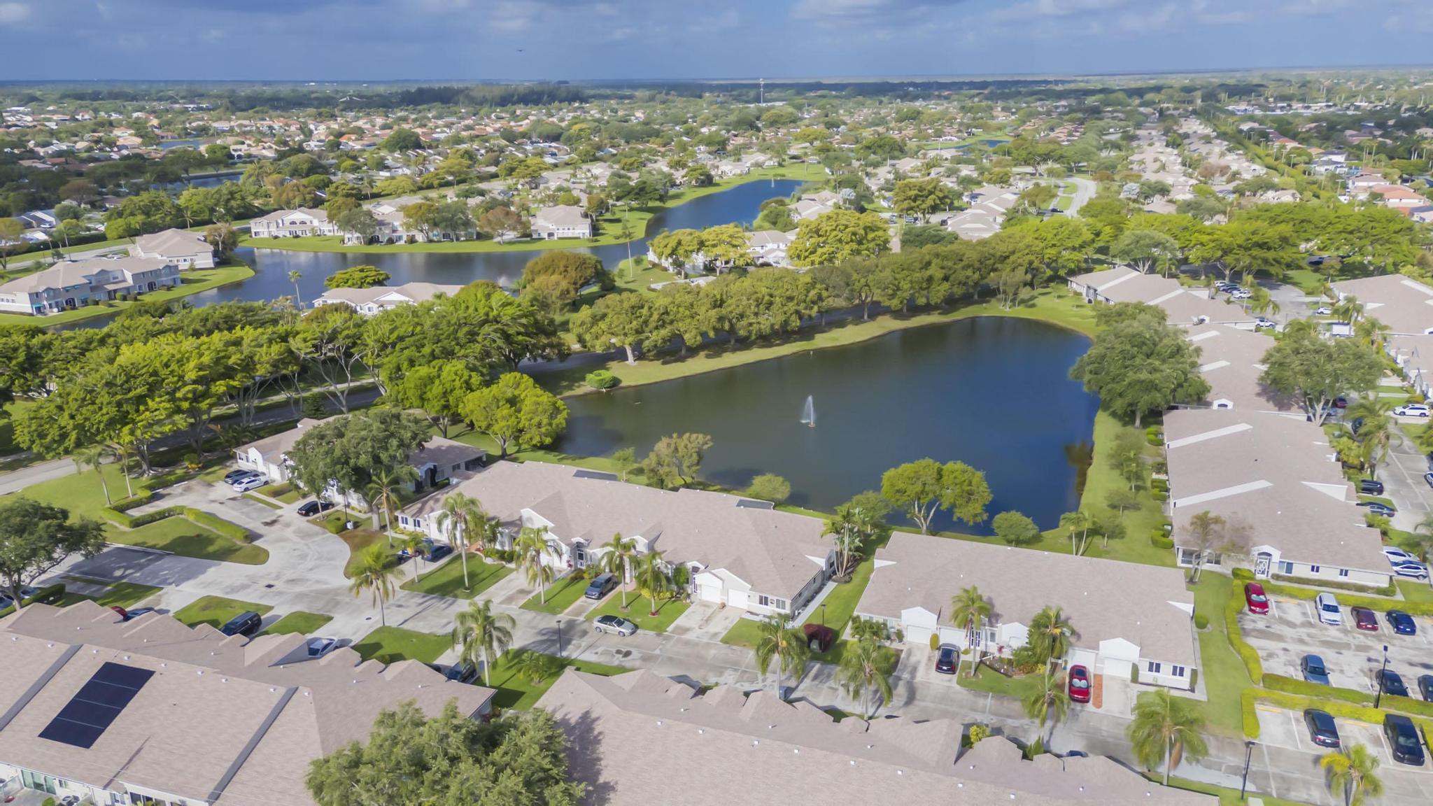 BOCA GARDENS 4 - Residential