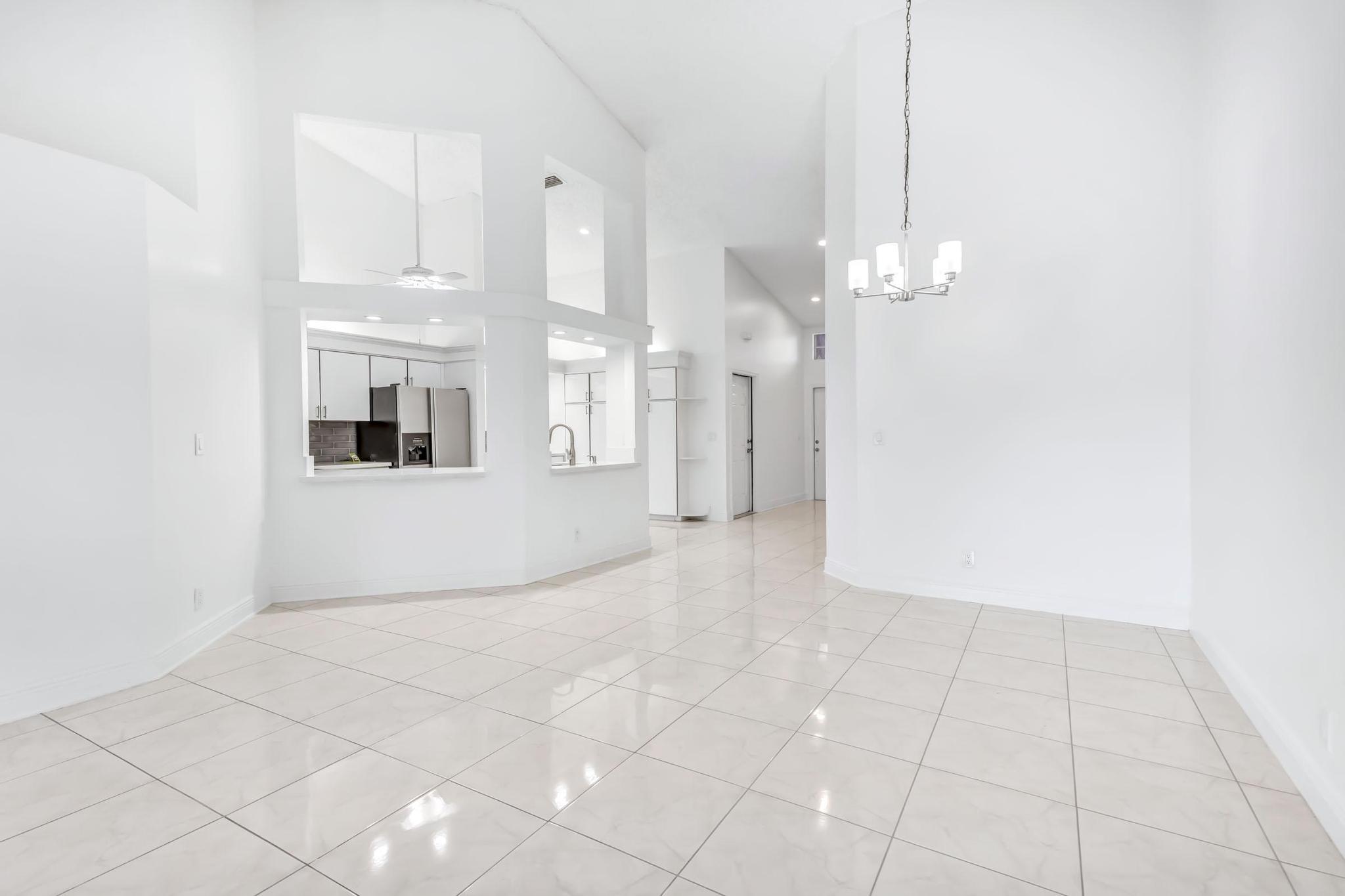 BOCA GARDENS 4 - Residential