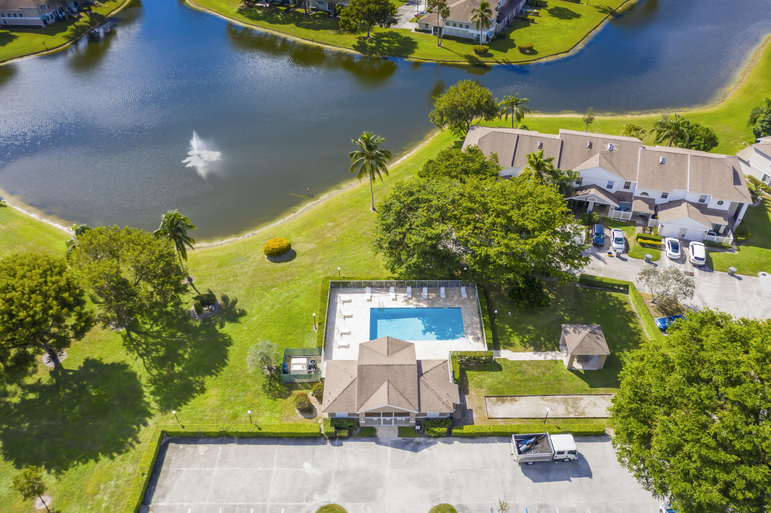 BOCA GARDENS 4 - Residential