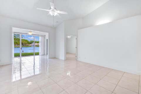 Tiny photo for 9130 Vineland Court #C, Boca Raton, FL 33496 (MLS # B26025944)