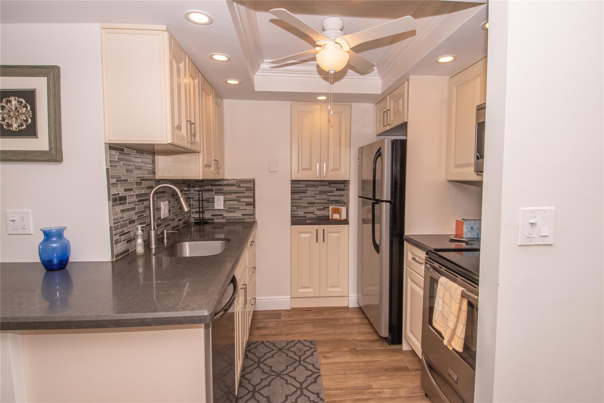 Pompano Beach Club Condo - Residential Lease