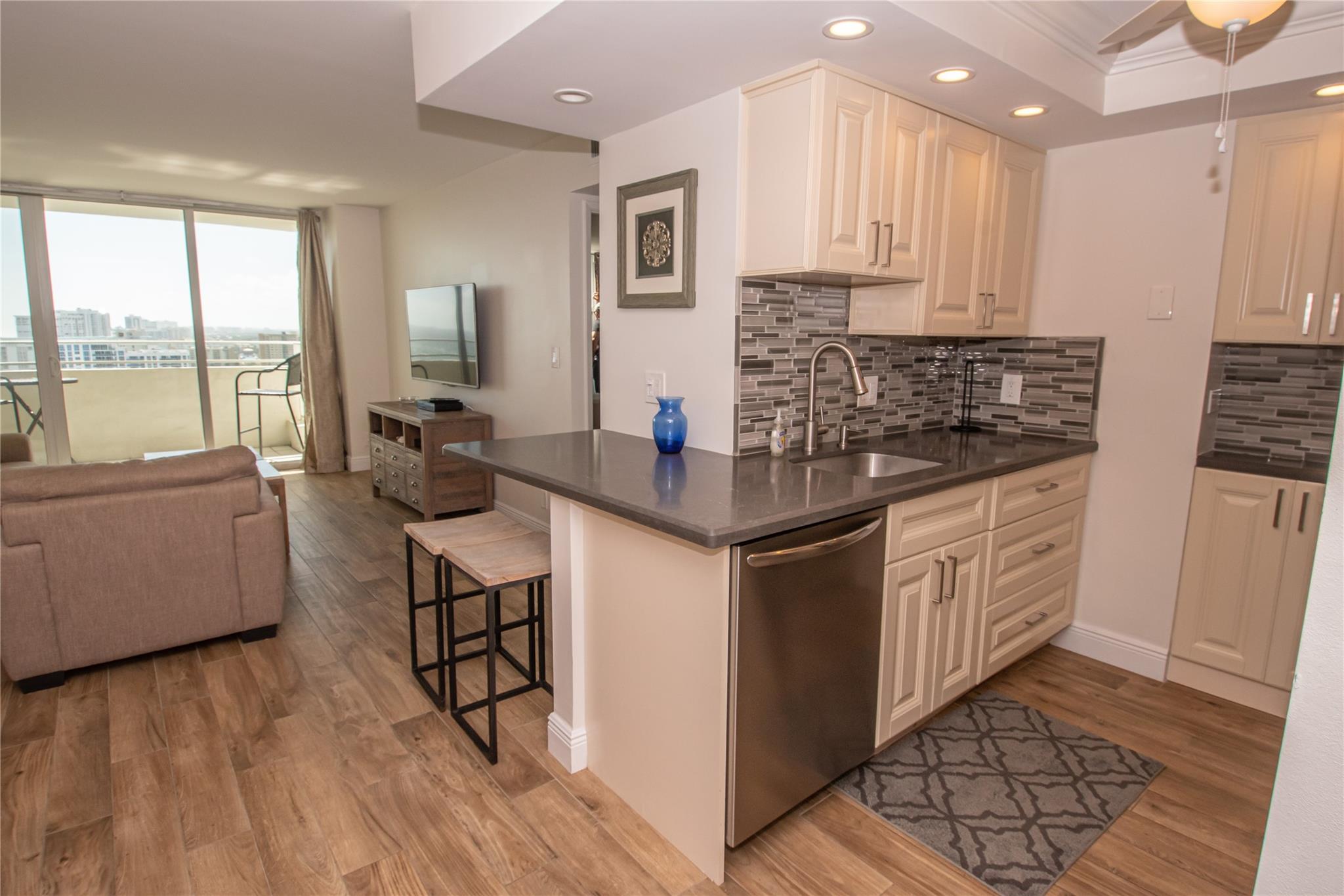 Pompano Beach Club Condo - Residential Lease