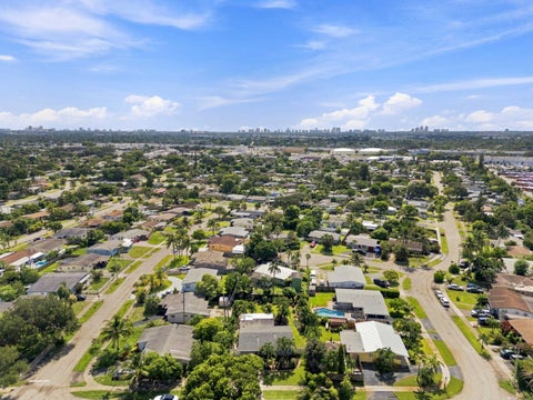 Tiny photo for 4110 NW 16TH Avenue, Oakland Park, FL 33309 (MLS # B26063170)
