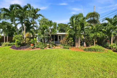Tiny photo for 4110 NW 16TH Avenue, Oakland Park, FL 33309 (MLS # B26063170)