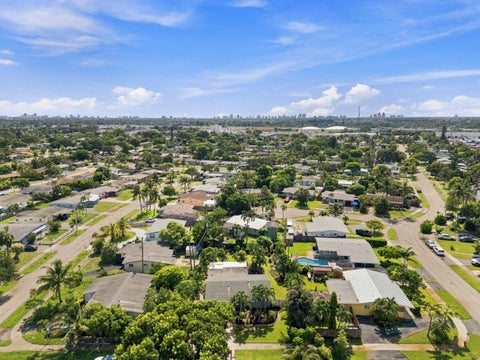 Tiny photo for 4110 NW 16TH Avenue, Oakland Park, FL 33309 (MLS # B26063170)