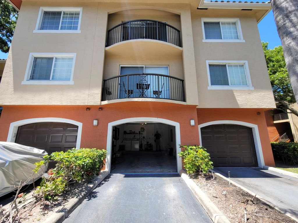Photo of 4163 N Haverhill Road #1204, West Palm Beach, FL 33417 (MLS # R11151449)