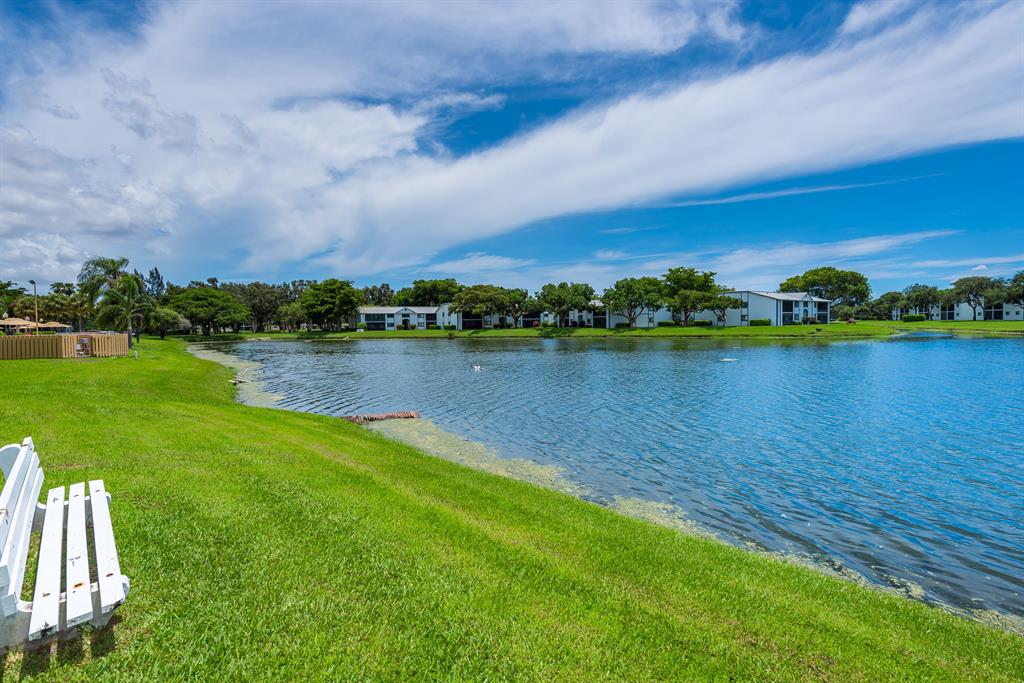 Lakes of Delray - Residential