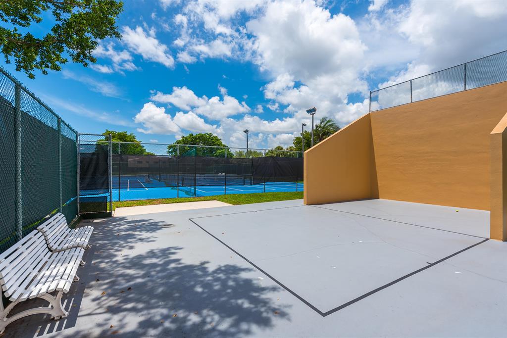 Lakes of Delray - Residential