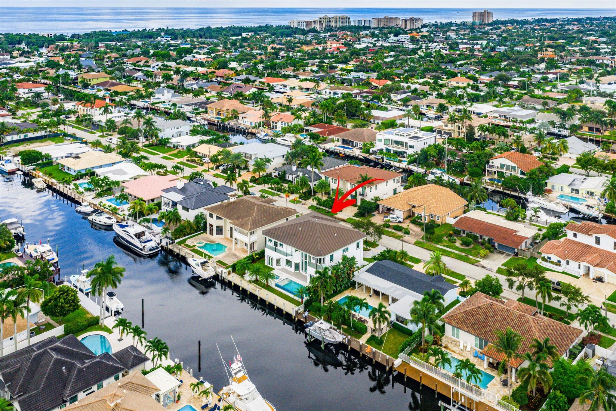 CORAL KEY VILLAS 6TH SEC - Residential