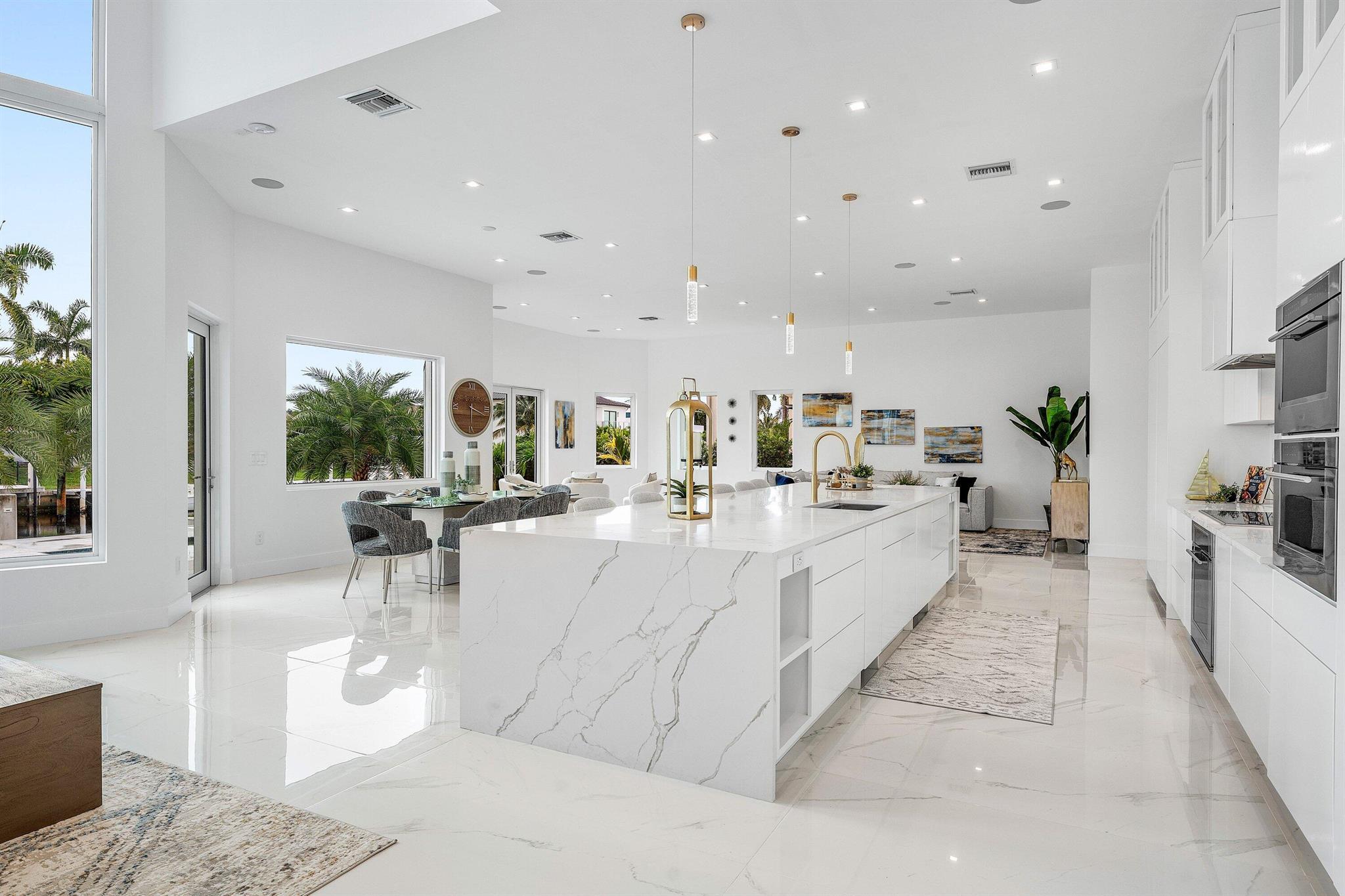 CORAL KEY VILLAS 6TH SEC - Residential