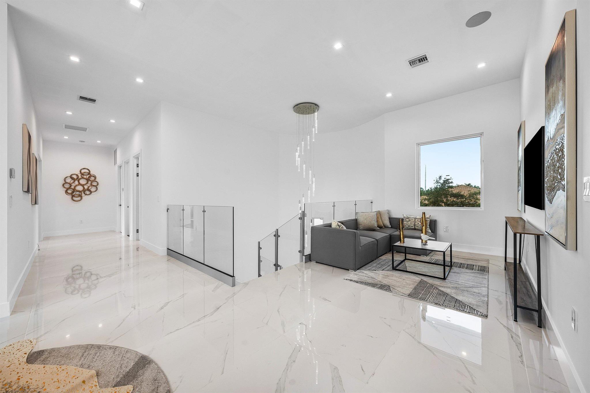 CORAL KEY VILLAS 6TH SEC - Residential