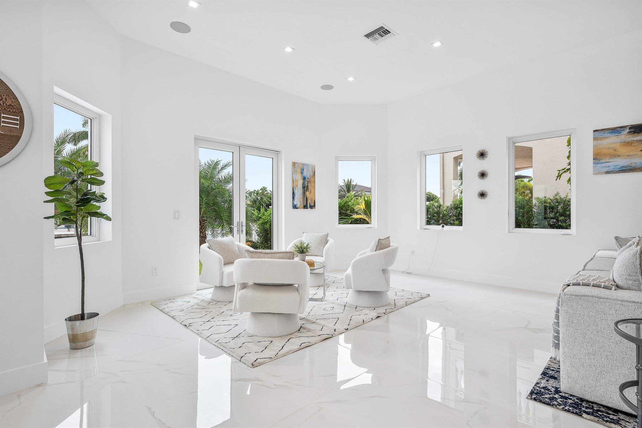 CORAL KEY VILLAS 6TH SEC - Residential