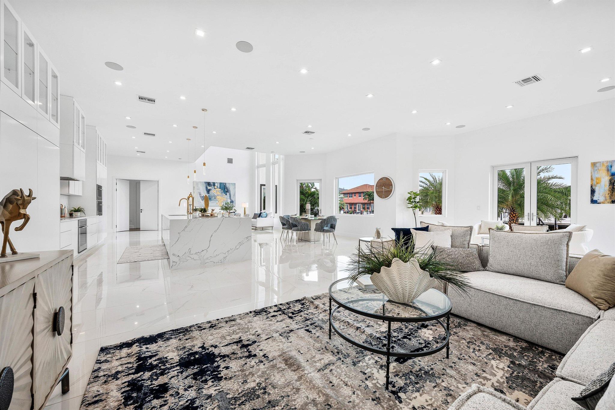 CORAL KEY VILLAS 6TH SEC - Residential