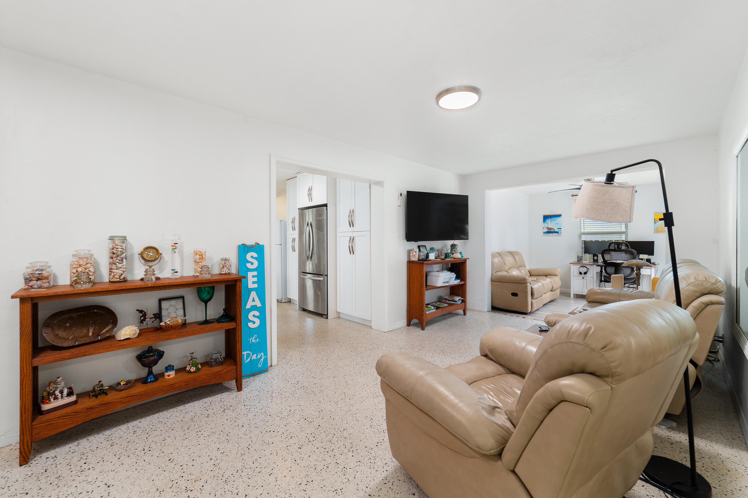 DANIA HEIGHTS - Residential