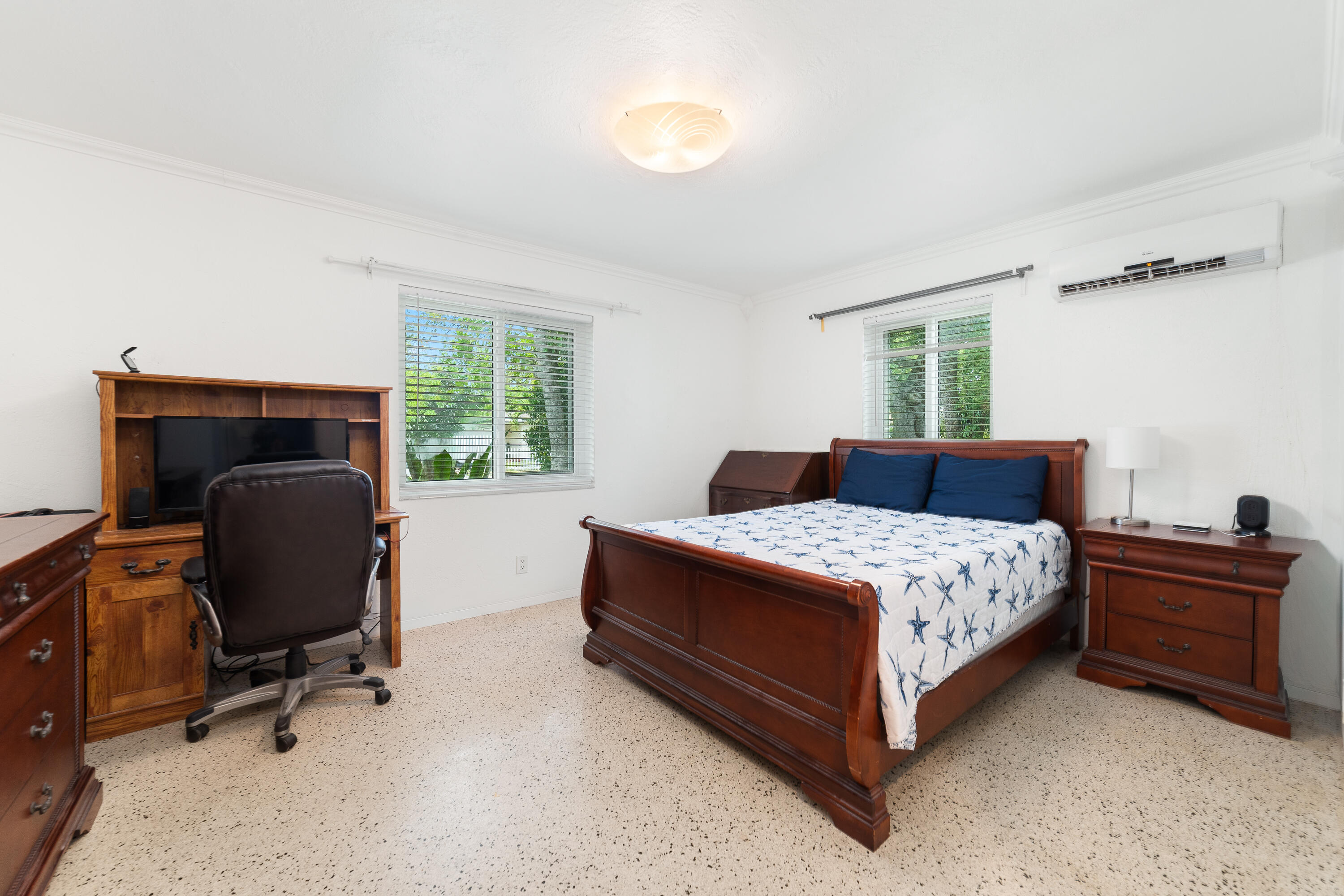 DANIA HEIGHTS - Residential