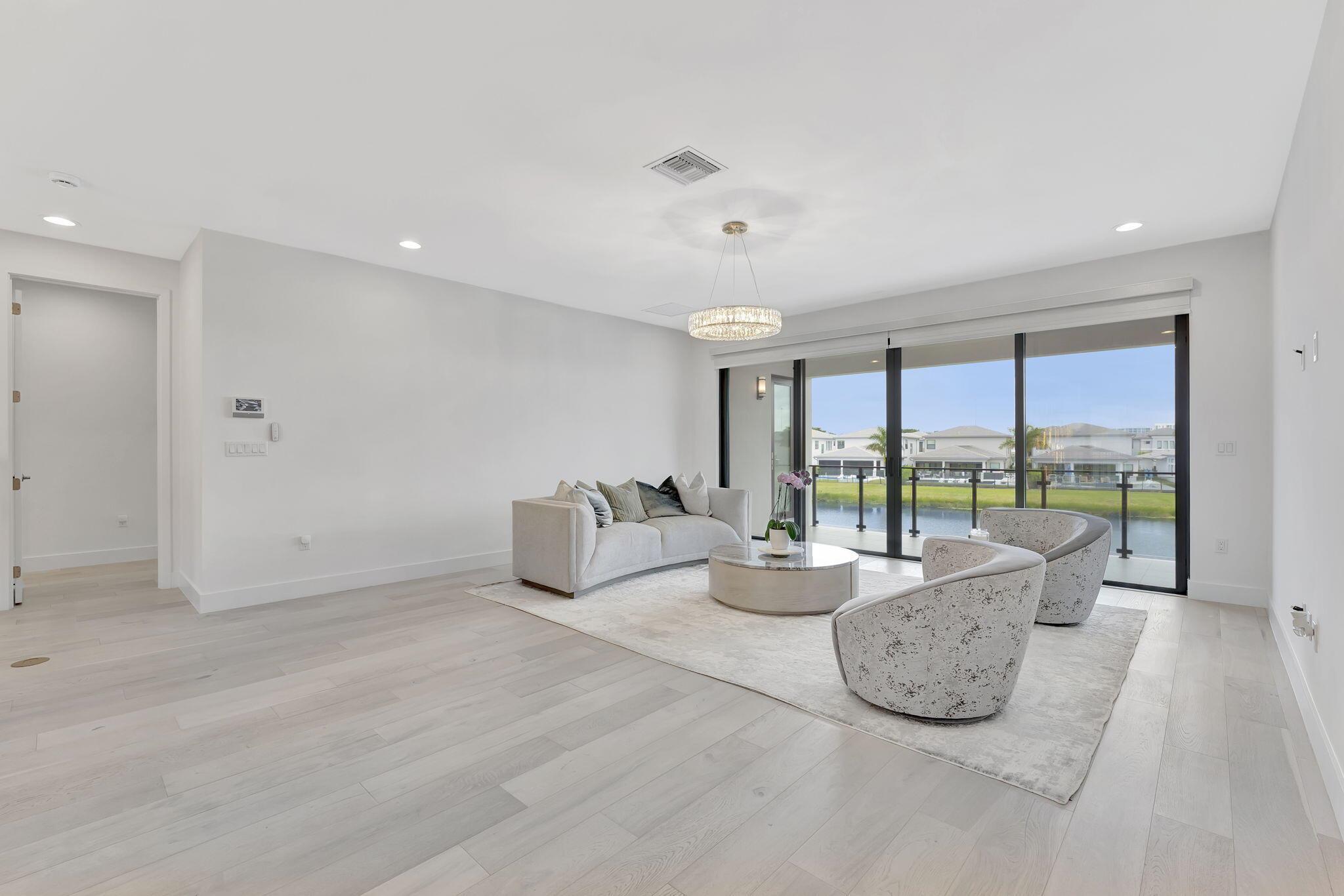 BOCA RATON GOLF COURSE PU - Residential