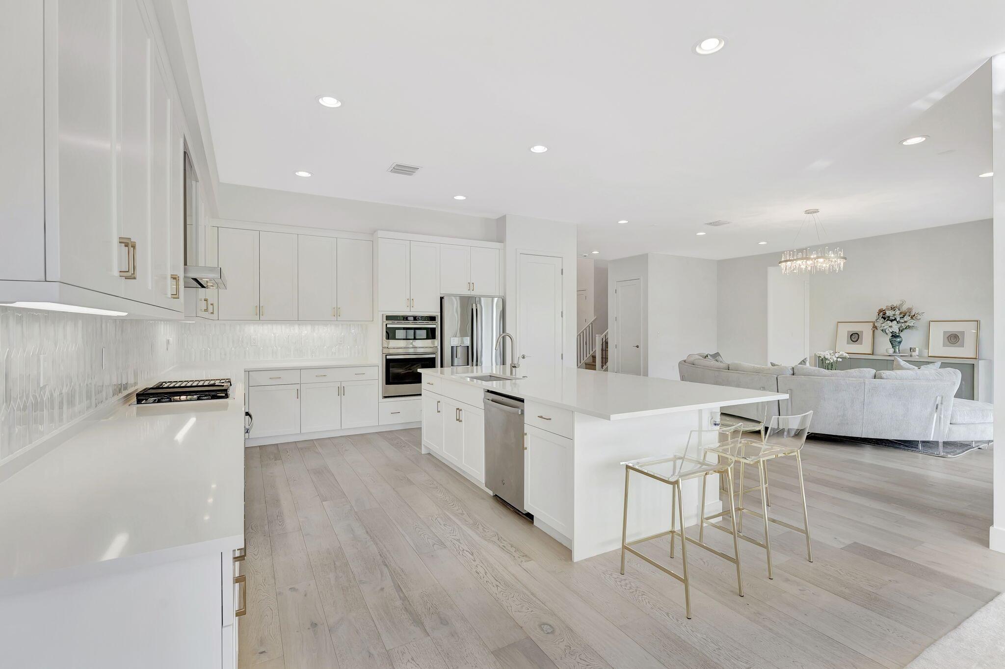 BOCA RATON GOLF COURSE PU - Residential