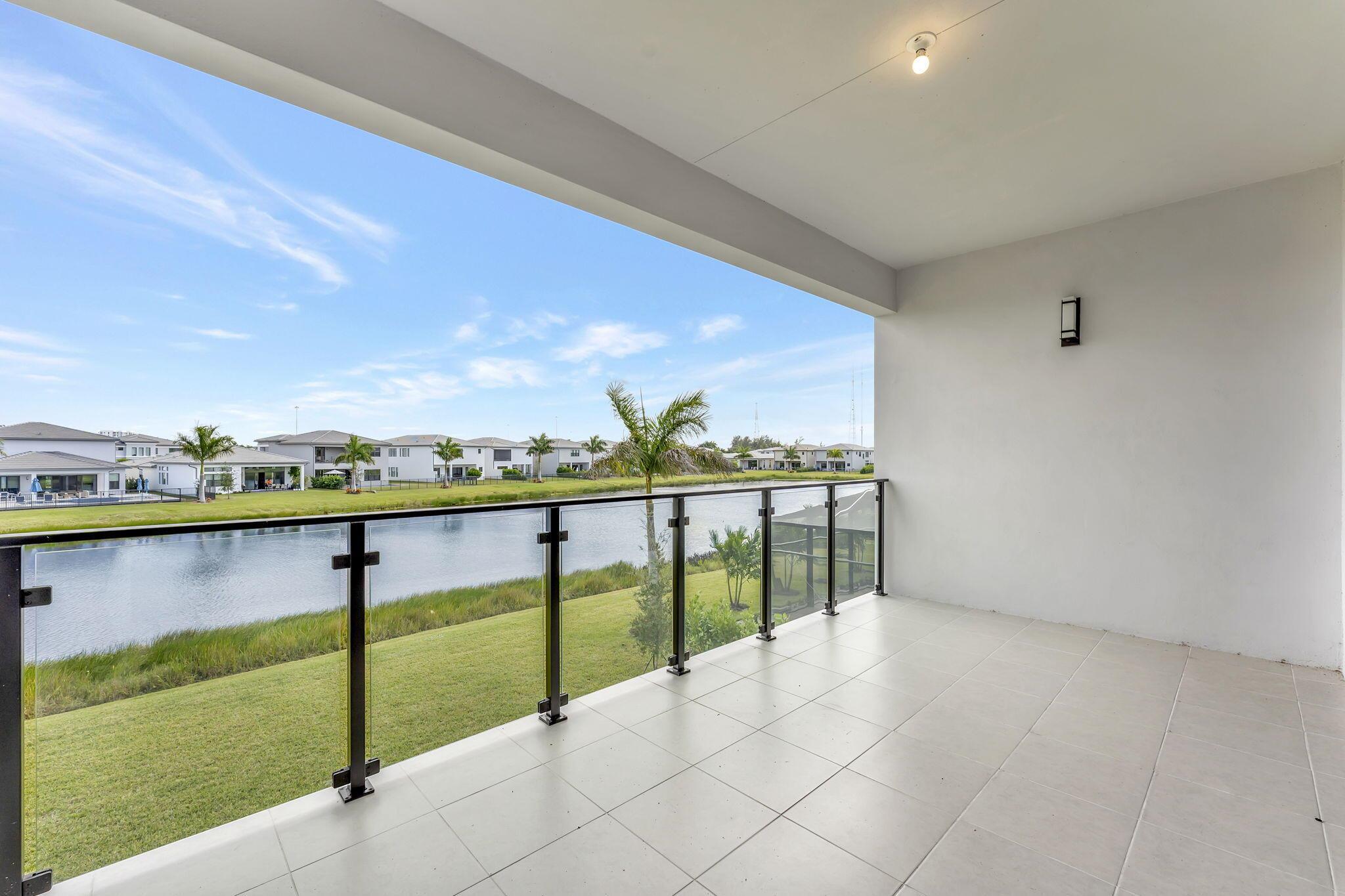 BOCA RATON GOLF COURSE PU - Residential